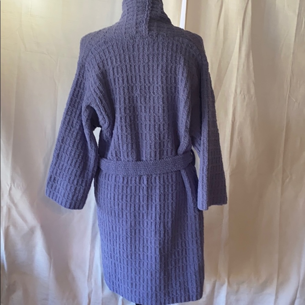 Plush Robe Bath - Picture 4 of 7